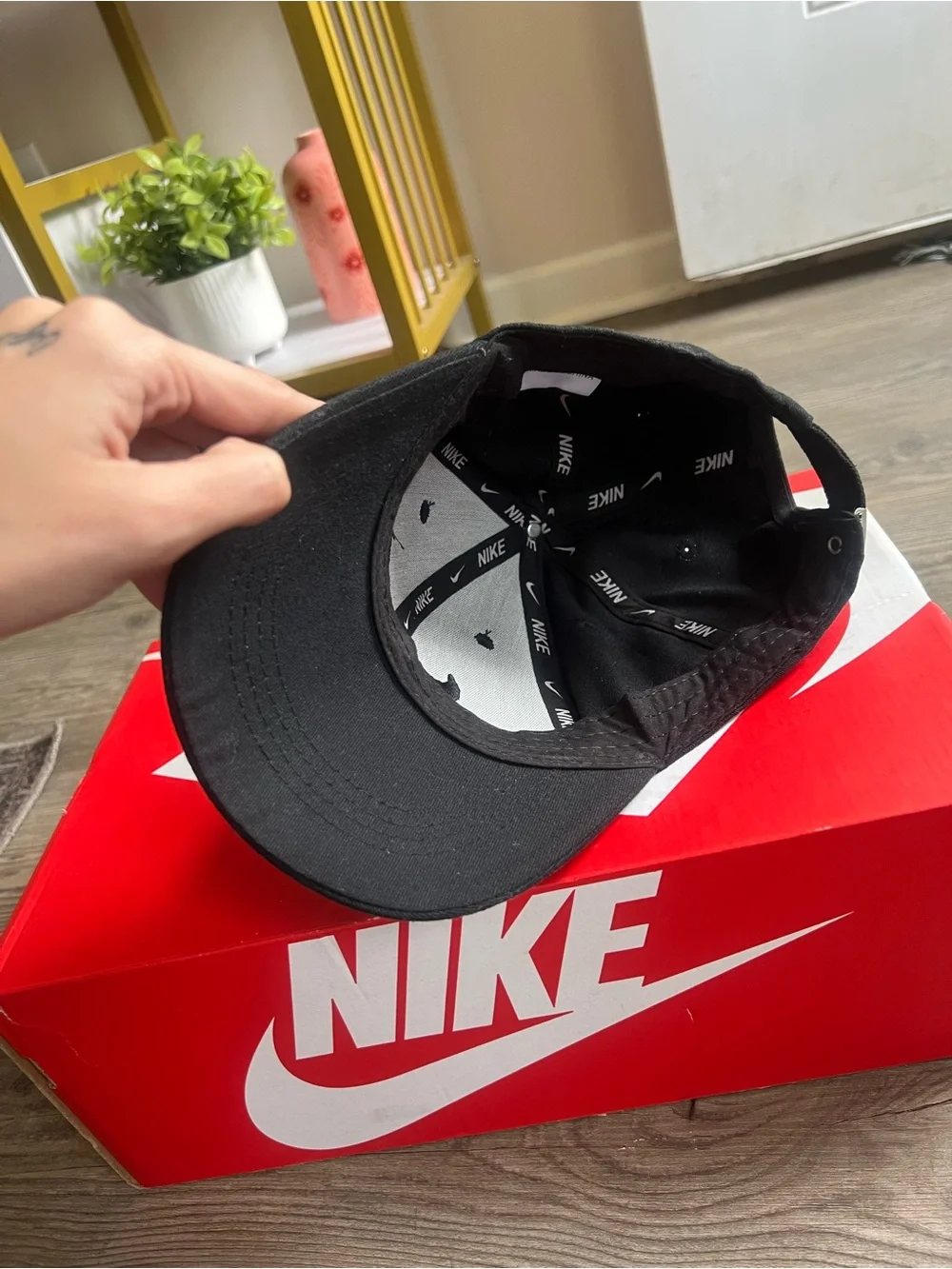Vintage Nike Men’s Trucker Hat All Black One Size - Picture 5 of 6
